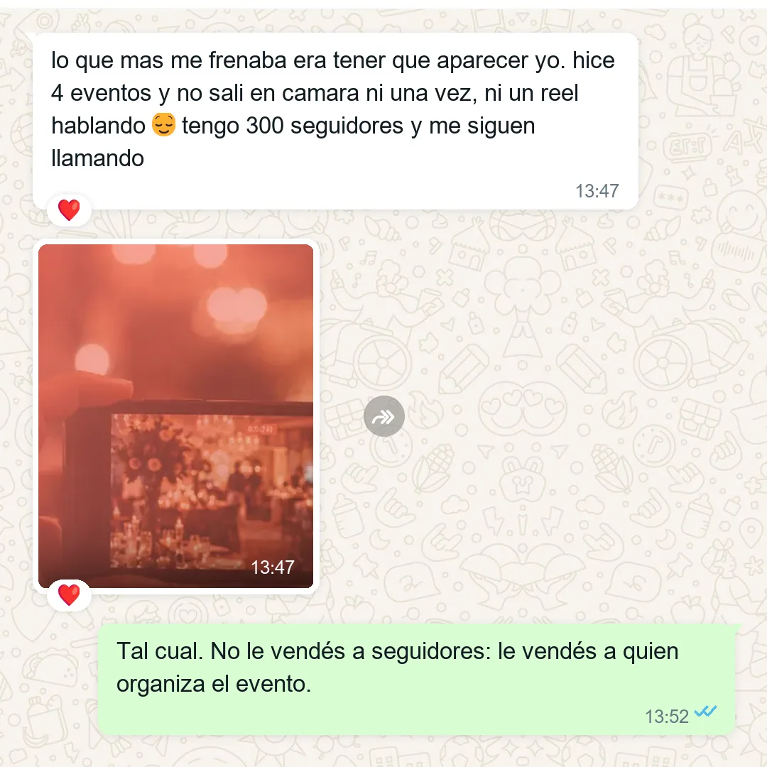 TESTIMONIO: captura real de WhatsApp 3 de 8 — no tuvo que mostrar la cara ni hacer reels hablando. SIN TESTIMONIO REAL NO SE PUBLICA