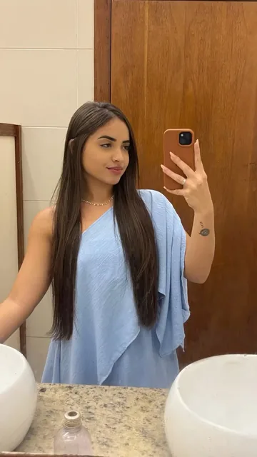 IMAGEN: cara de quien firma la reseña 1 de 5 — se recorta en círculo