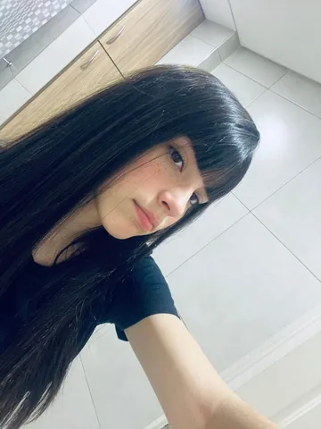 IMAGEN: cara de quien firma la reseña 5 de 5 — se recorta en círculo